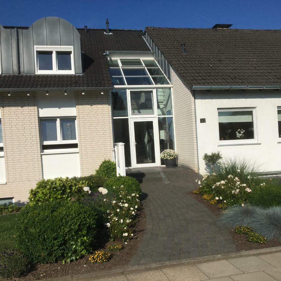 Ferienwohnung Lipinski Velbert Exterior photo